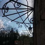 Mas Elena Bed & Breakfast 4*
