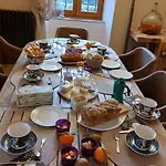 Mas Elena Nocleg ze śniadaniem
