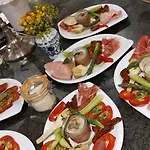 Mas Elena Nocleg ze śniadaniem 4*