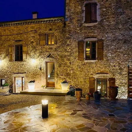 Mas Elena Bed & Breakfast