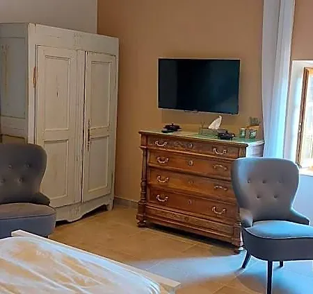 Bed & Breakfast Mas Elena 4*